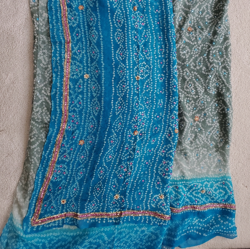 Blue bandhani saree